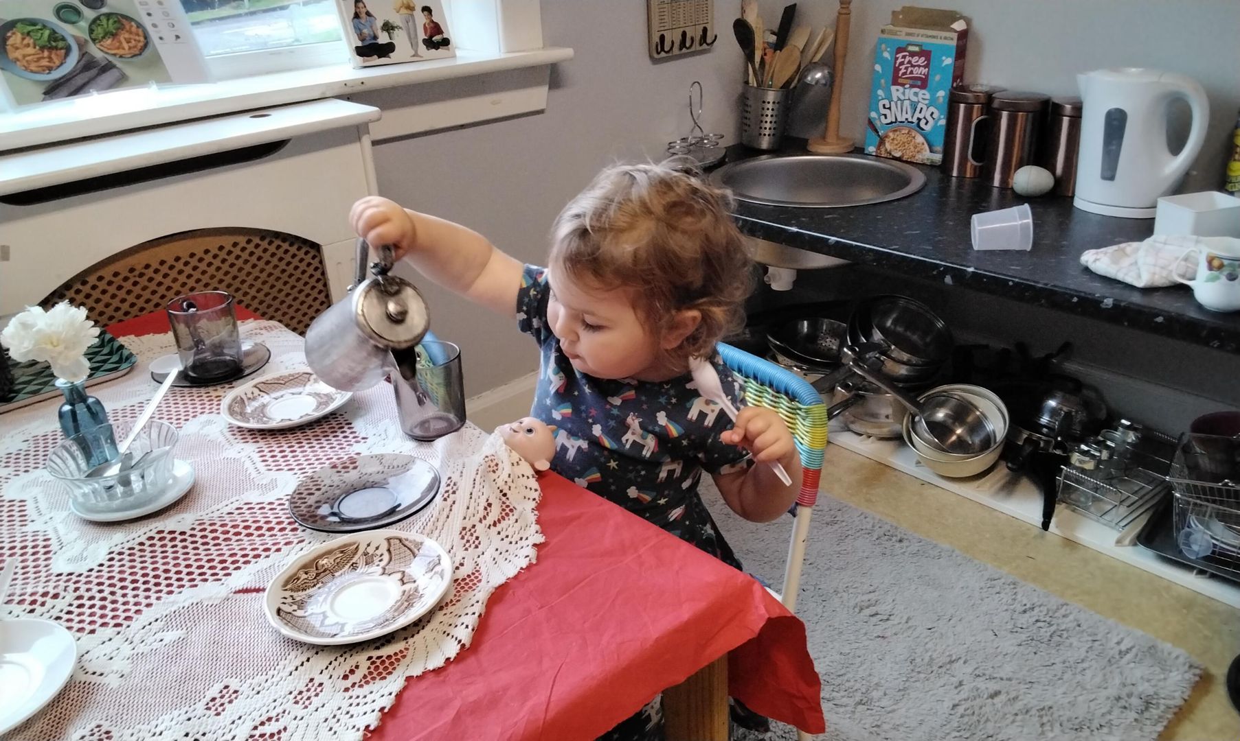 Tea_party